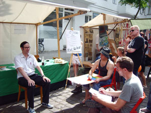 Kurt Krömer auf dem Straßenfest Emserstrasse